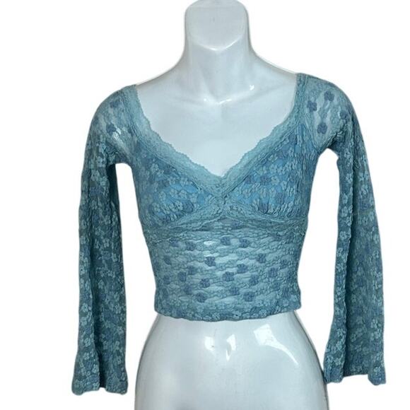 Princess Polly Bankston Off The Shoulder Top Blue Size 2 NWT - Picture 2 of 9